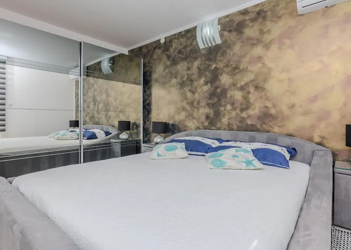 Mavracic 2 By Interhome Lejlighed *